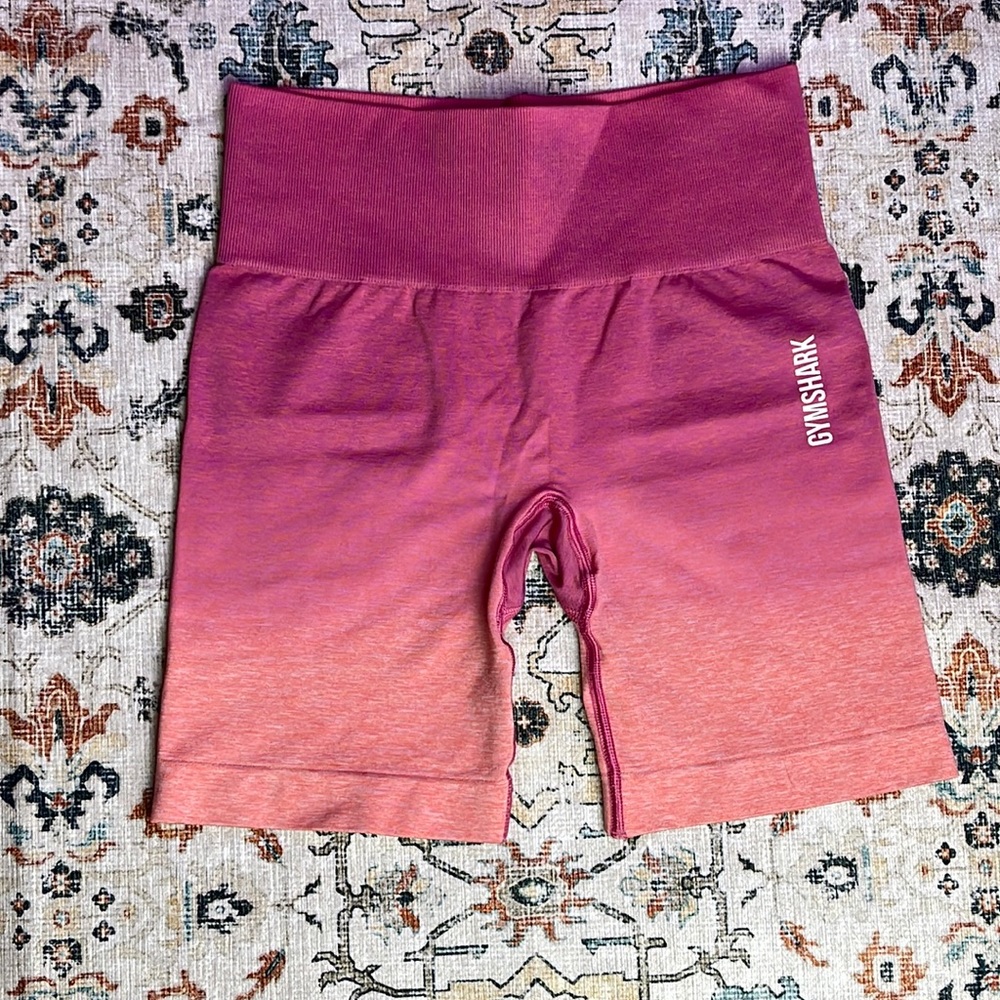 GYMSHARK ADAPT SEAMLESS OMBRÉ SHORTS